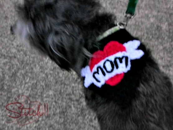 Puppy Love - I Heart Mom Tattoo Bandana for Dogs (free)