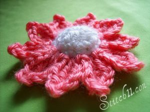Free-Crochet-daisy-flower-pattern