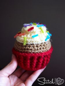 Free Crochet Cupcake Pattern - Stitch11