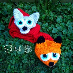 Crochet Wolf and Fox Puppet Scarf for Children