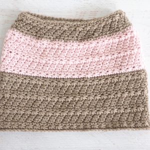 Star Stitch Neck Warmer Crochet Pattern