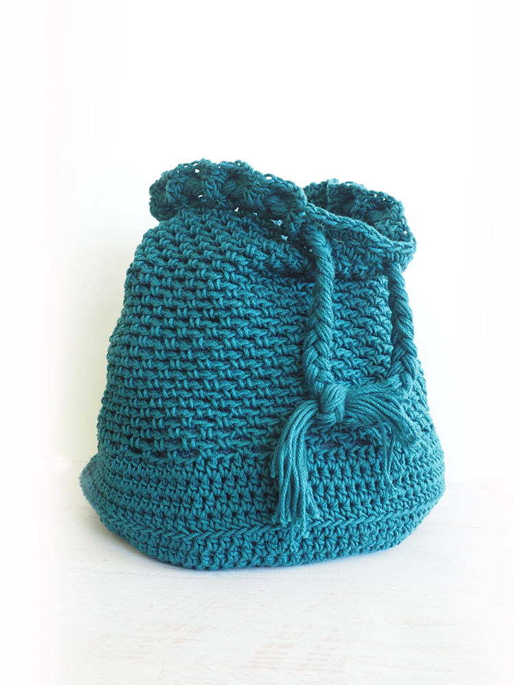 Momma Beach Bag Crochet Pattern #crochetbag #crochetbeachbag #crochetlove #crochetaddict