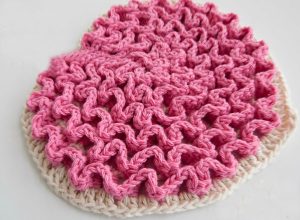 Crochet Love Wiggles Trivet