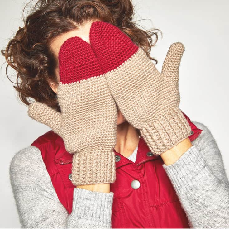 Color Pop Mittens - These crochet mitten patterns will warm your hands up and keep them ready for use throughout the season. #crochetmittenpatterns #crochetpatterns #freecrochetpatterns