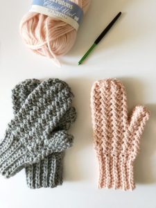 Sprig Stitch Mittens - These crochet mitten patterns will warm your hands up and keep them ready for use throughout the season. #crochetmittenpatterns #crochepatterns #freecrochepatterns
