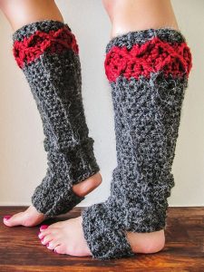 Stirrup Leg Warmers - These 19 crochet leg warmers are just some of the comfiest ones we can find that you can do in a jiff! #crochetlegwarmers #crochetpatterns #freecrochetpatterns