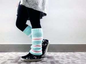 Sugar Rush Leg Warmers - These 19 crochet leg warmers are just some of the comfiest ones we can find that you can do in a jiff! #crochetlegwarmers #crochetpatterns #freecrochetpatterns