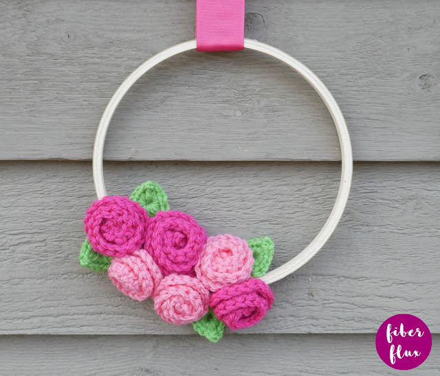 Crochet Rose Bouquet wreath