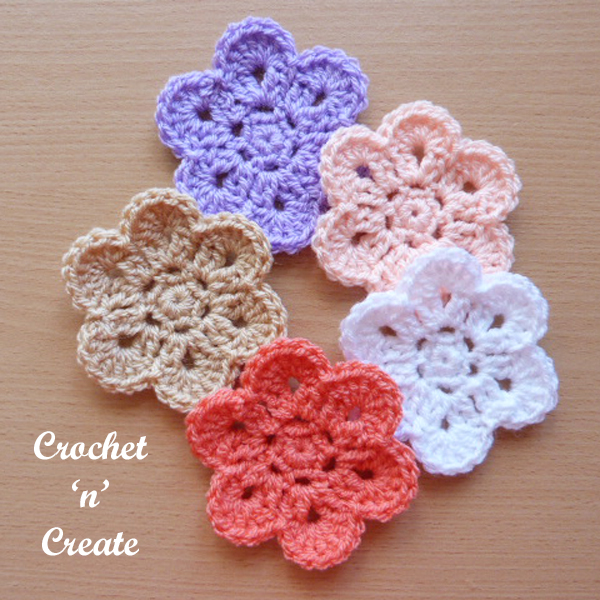 Curved Edge Crochet Flowers