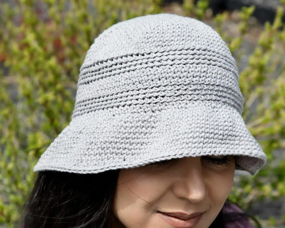 Woman wearing bucket hat