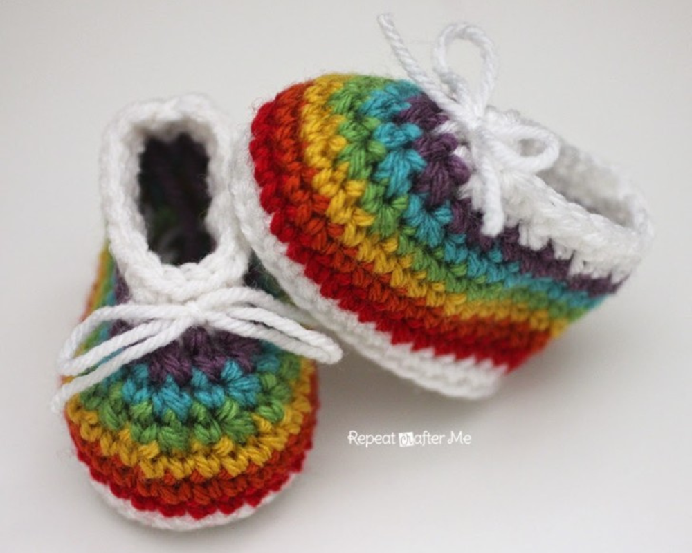 rainbow crochet baby booties