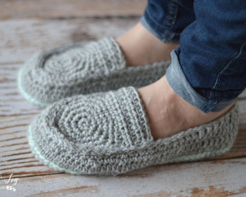 Women’s Loafer Crochet Slippers