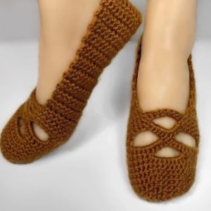 Peek-a-Boo Crochet Slippers