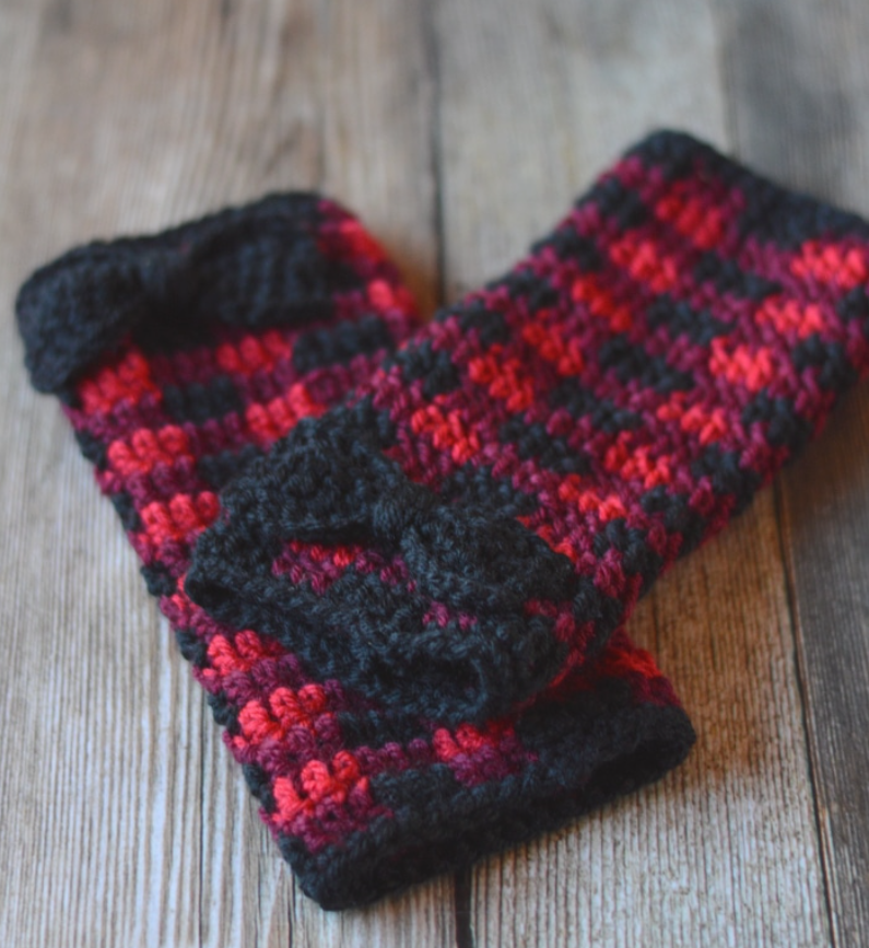 Crochet Plaid Arm Warmers
